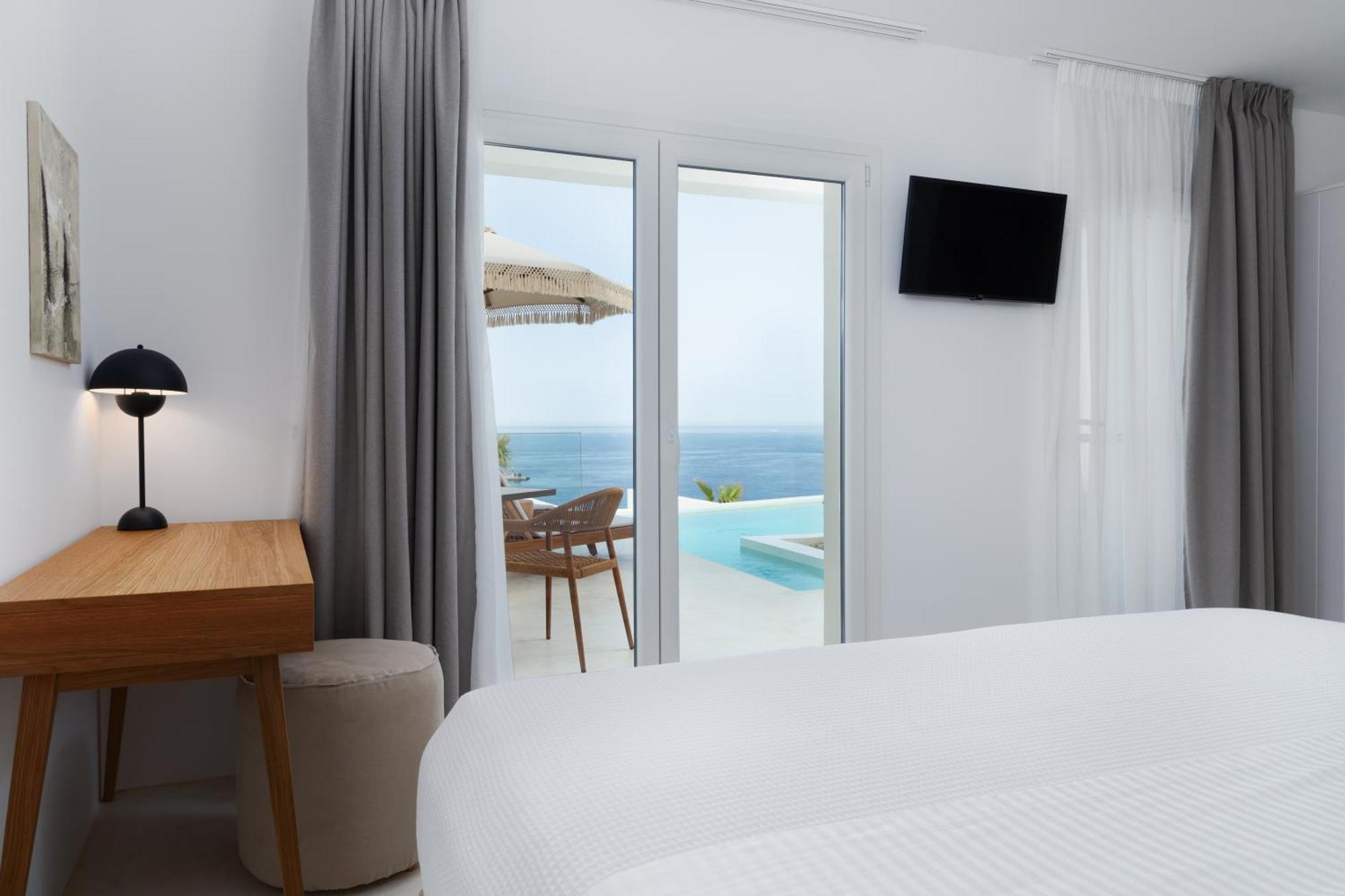 Golden Vista, Beachfront Suites By Explore Andros 外观 照片